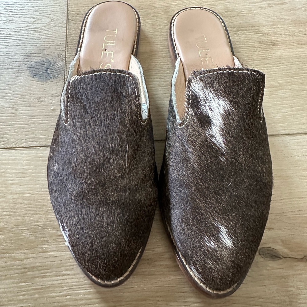 Tule’s Mules / Slides